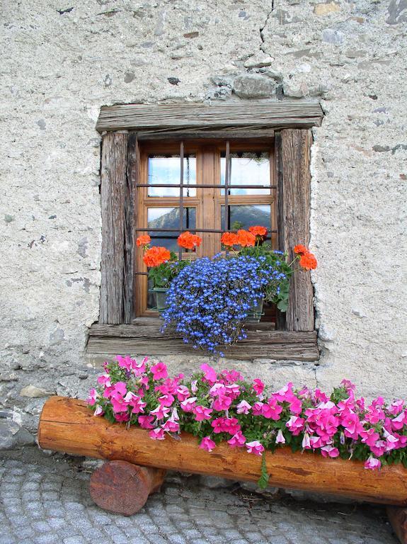 Agriturismo Barba Gust Cesana Torinese Eksteriør bilde
