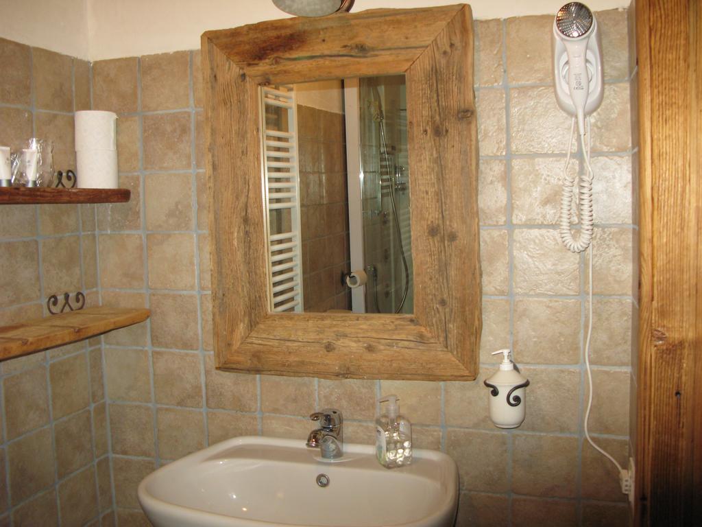 Agriturismo Barba Gust Cesana Torinese Eksteriør bilde