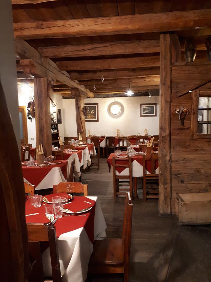 Agriturismo Barba Gust Cesana Torinese Eksteriør bilde